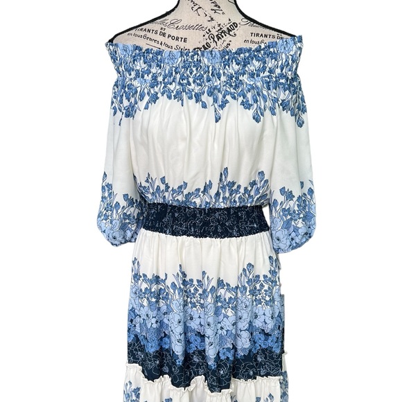 Taylor Dress - Picture 4 of 11